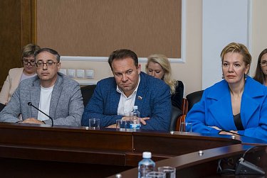 Депутаты рассмотрят более 50 вопросов